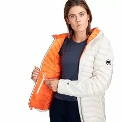 Mammut Eigerjoch Advanced In Hooded Jacket Women 13 Mammut Eigerjoch Advanced In Hooded Jacket Women -pyöräkauppa 65860 6 brightwhite