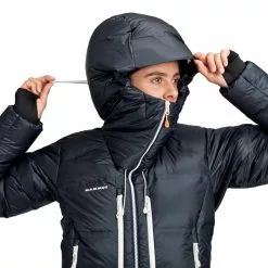 Mammut Eigerjoch Pro In Hooded Jacket Women -pyöräkauppa 70000 8 night