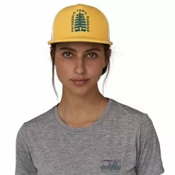 Patagonia Duckbill Trucker Hat 18 Patagonia Duckbill Trucker Hat -pyöräkauppa 77657 2 treetrottersurfboardyellow