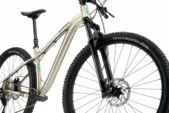29-inch Mountain Bike Kona Honzo, Gloss Metallic Pewter 31 29-inch Mountain Bike Kona Honzo, Gloss Metallic Pewter -pyöräkauppa kona honzo 2022 6